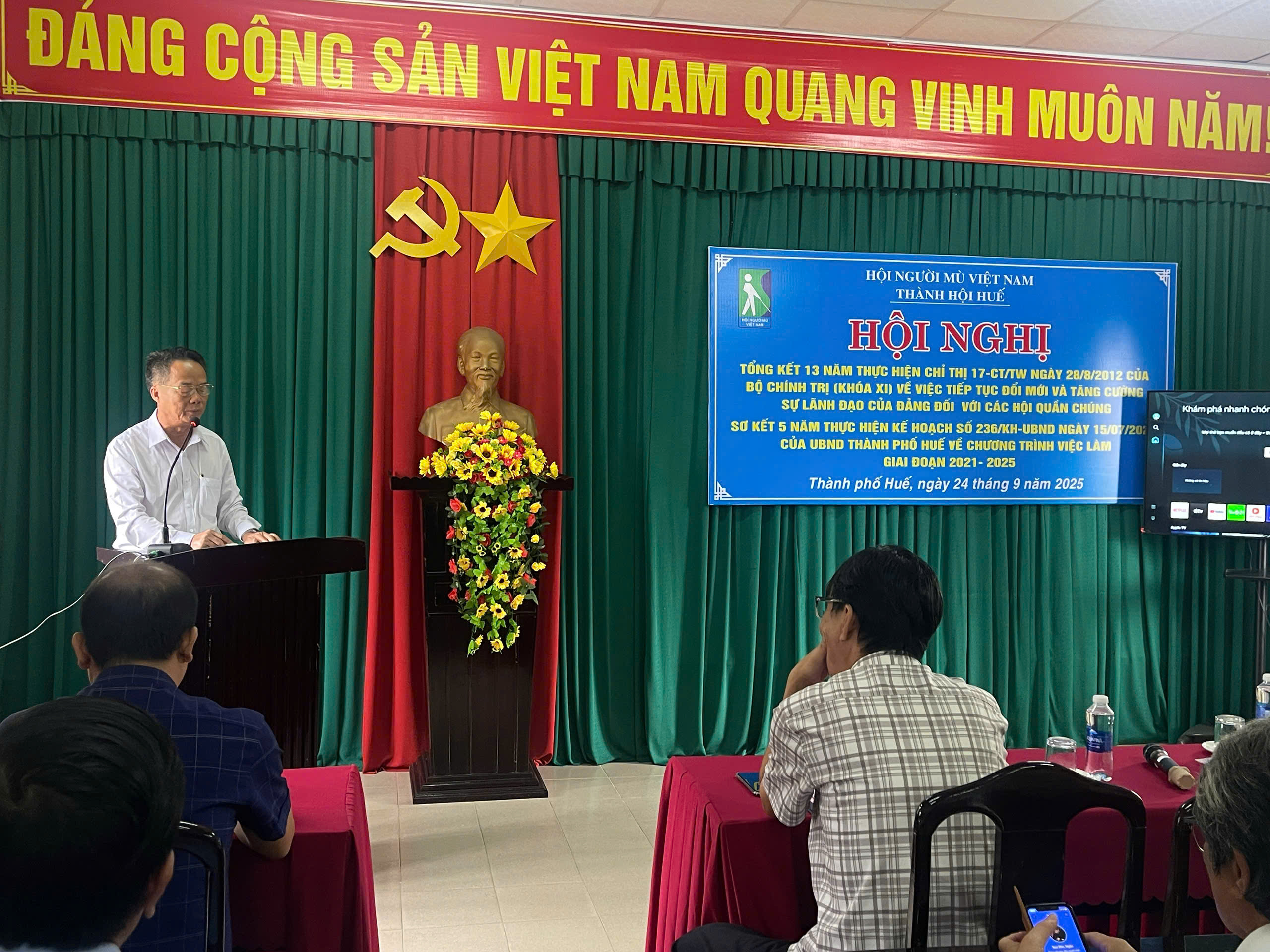 Thành hội Huế tổ chức hội nghị tổng kết 13 năm thực hiện Chỉ thị 17-CT/TW, ngày 28/8/2012 của Bộ Chính trị (Khóa XI) 